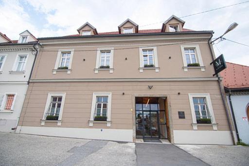 Hotel Maribor & Garden Rooms Bagian luar foto